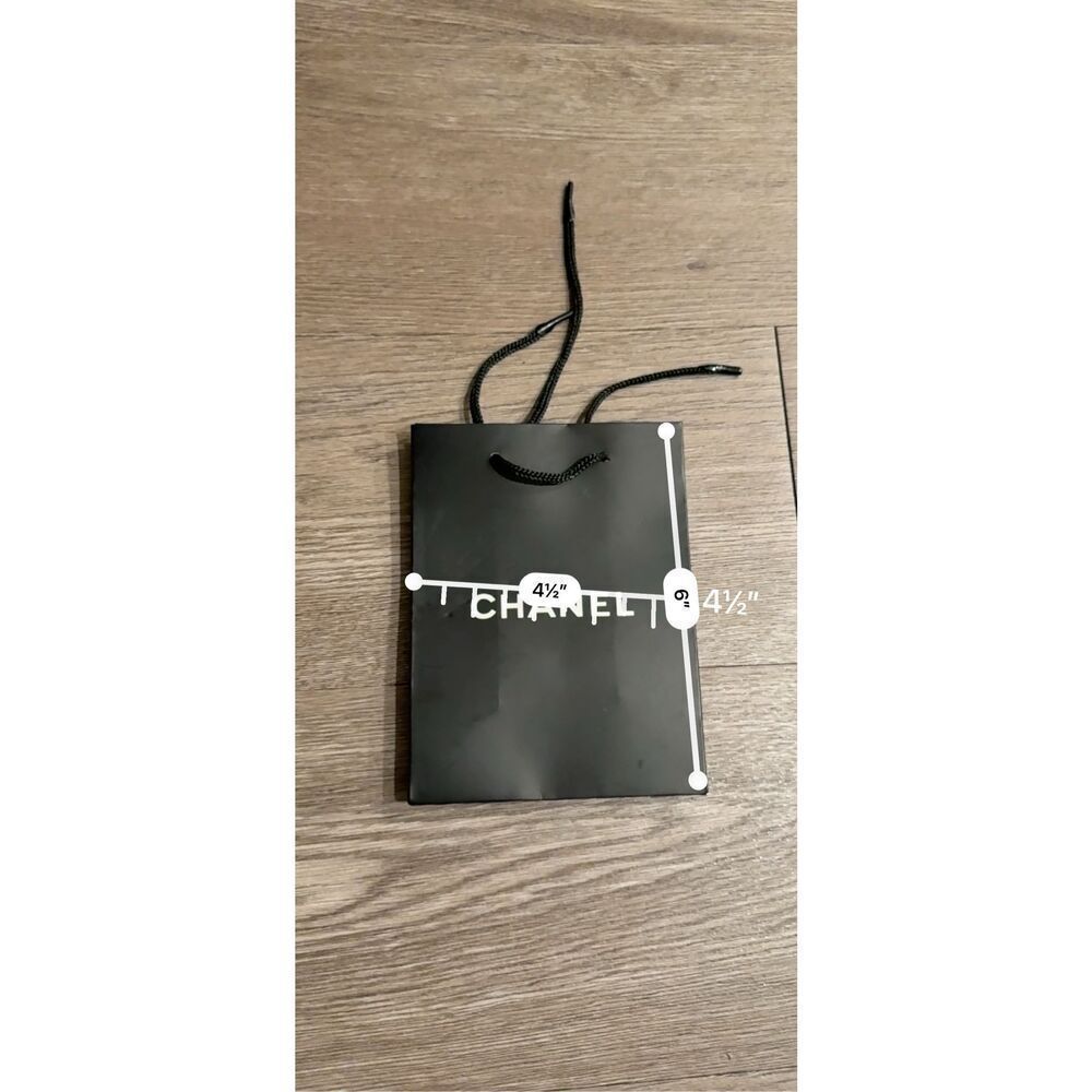 Chanel Gift Bag - Picture 3 of 3